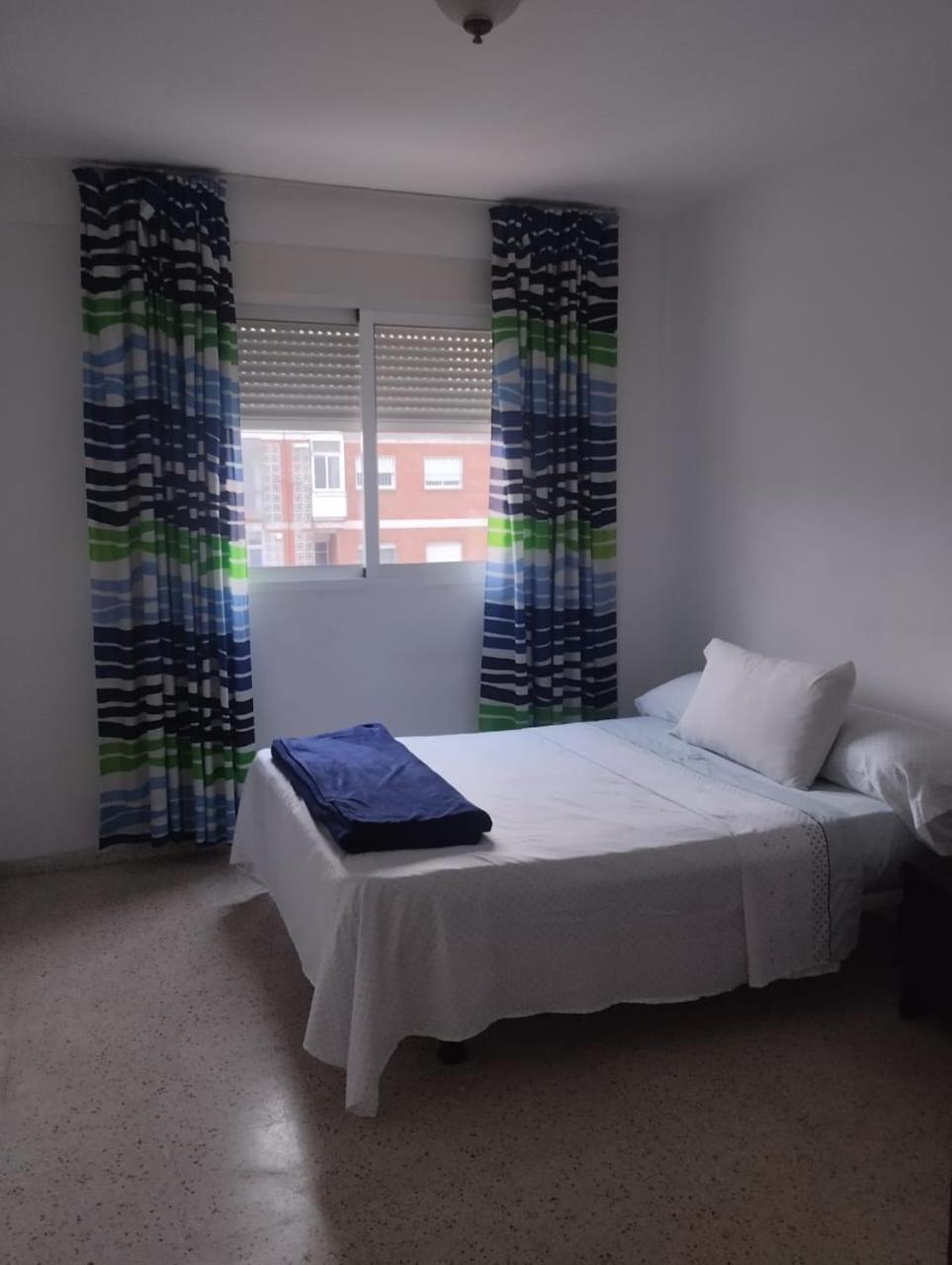 Spacious Room With Private Key And Wifi Granada Exterior foto